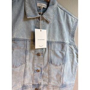 Outland Denim Blake Cropped Vest Light Wash Blue Organic Cotton Size M NWT